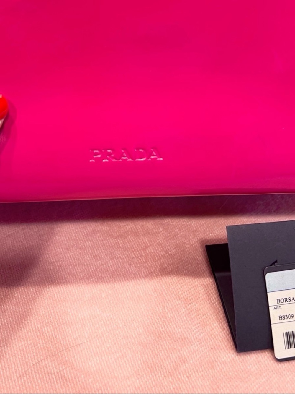 PRADA⭐️Hot Pink patent leather Bag/lucite Handles! Offers are welcome. - Picture 10 of 13